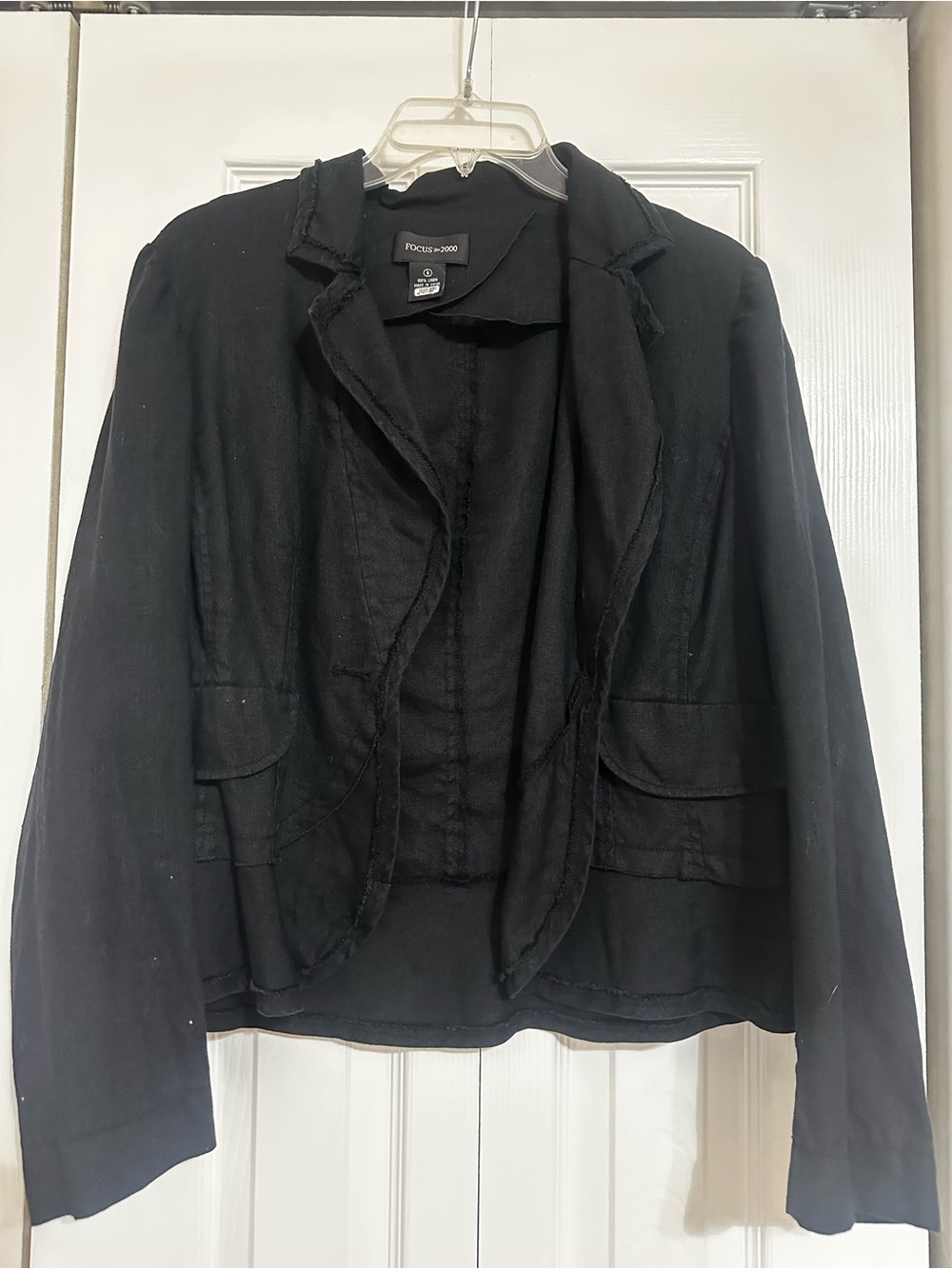 Focus 2000 by Charles Glueck Black Linen one-button Blazer